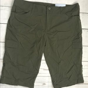 Patagonia Aoutwear short size 14 low rise